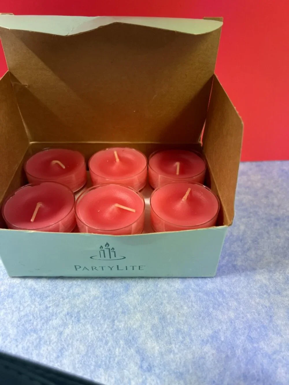 PartyLite Candles - 2 boxes of 12 tealights each - Picture 3 of 9